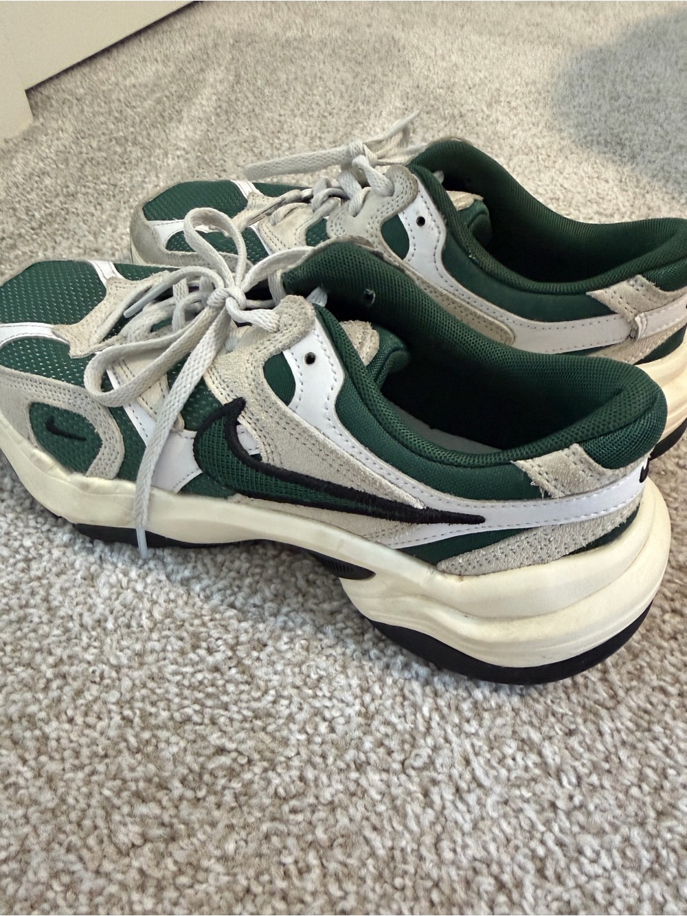 Nike Green, White and Black Sport Sneakers